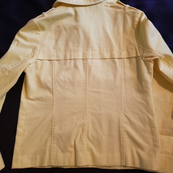 Light Jacket - Picture 7 of 7